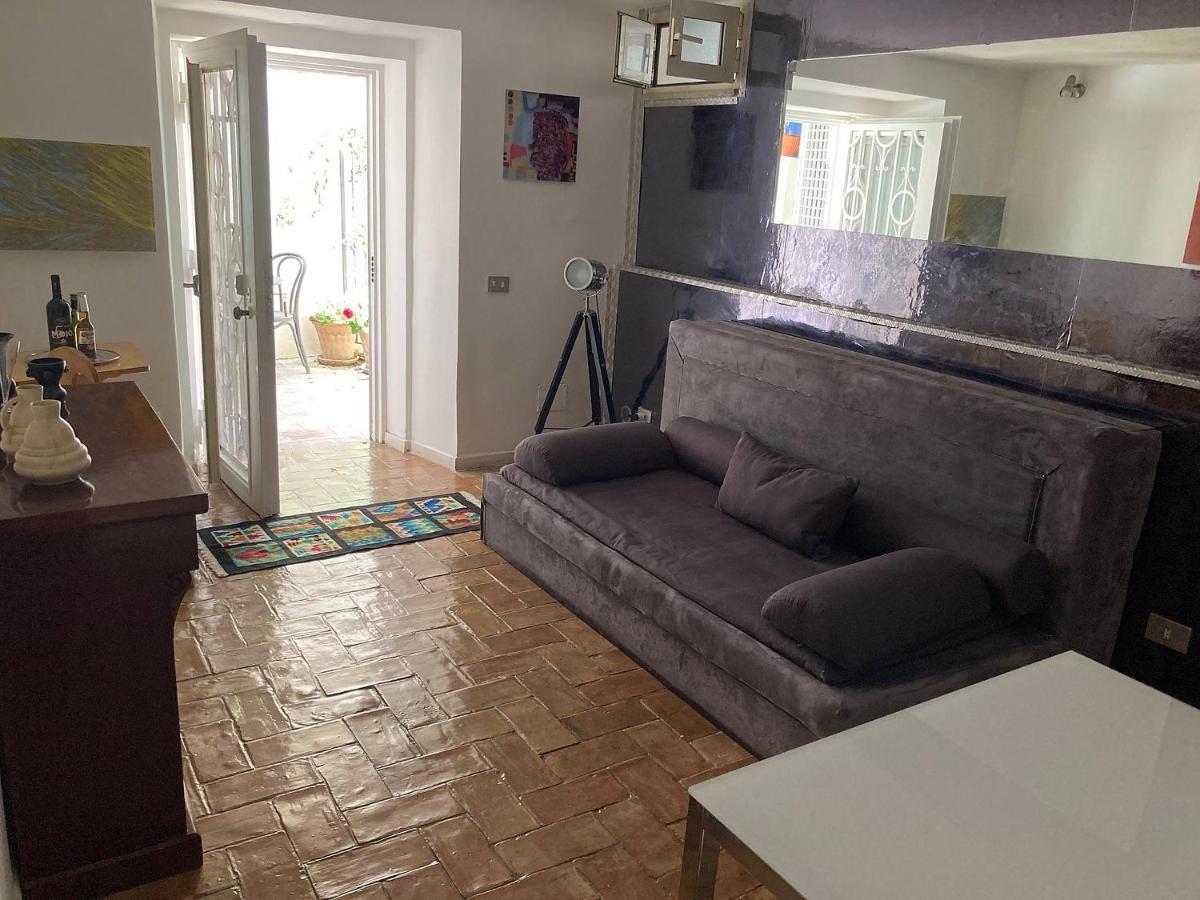 Residenza Le Rose Villa D'Arte Naples Exterior photo